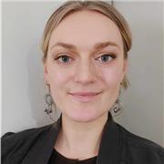 Native English Speaker with background in literature and the arts wants to craft creative and fun lessons for you!